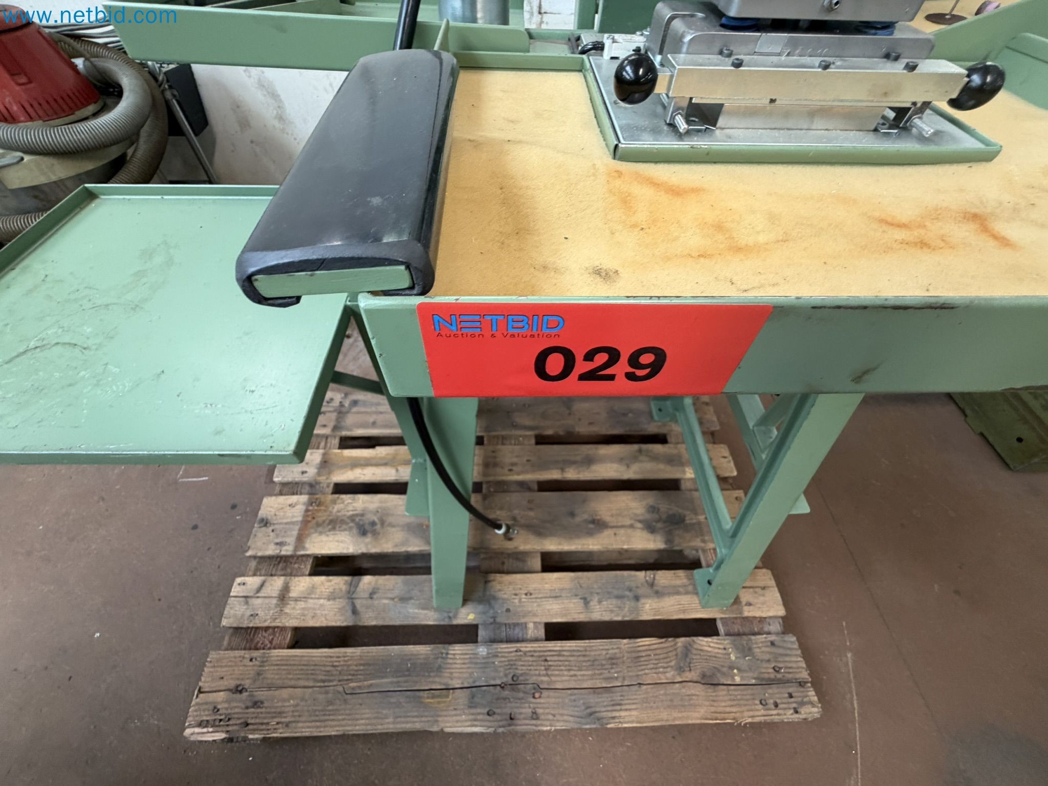 Pneumatische Montagepresse